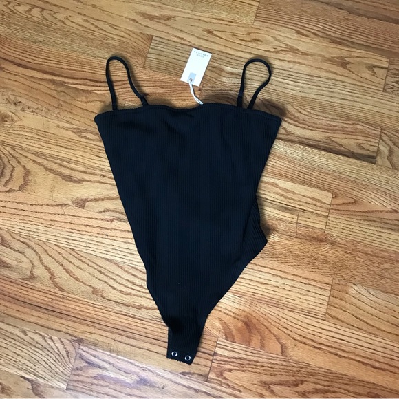 Good American Ribbed Bodysuit Black NWT - Picture 3 of 5